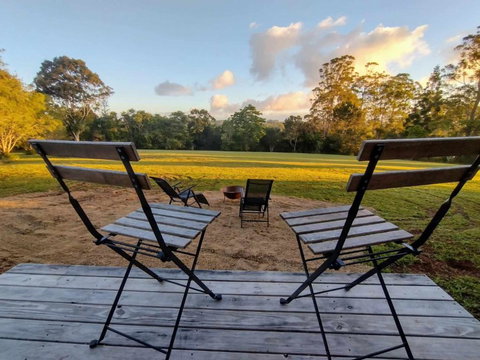 Misty Mountain Retreat By Tiny Away - Mackay Tourism 0