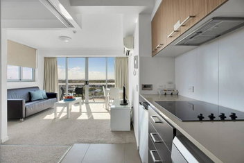 Modern Dual Key Apt W Pool In The Heart Of Mackay with Mackay Tourism