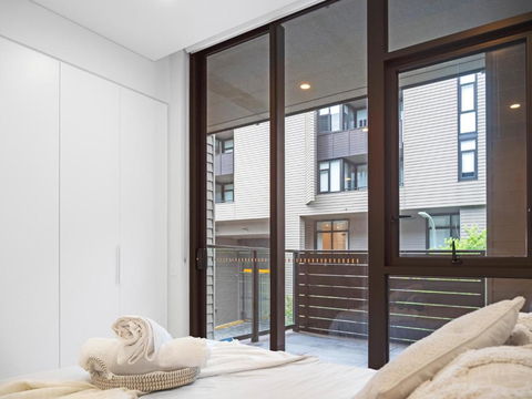 Modern Split Level 2Bed With Pool - Mackay Tourism 1