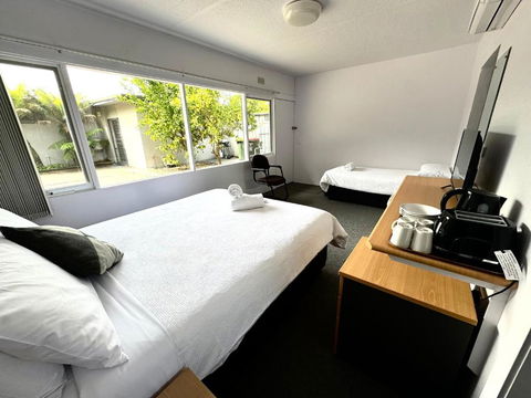 Mount Beauty Motor Inn - Mackay Tourism 0