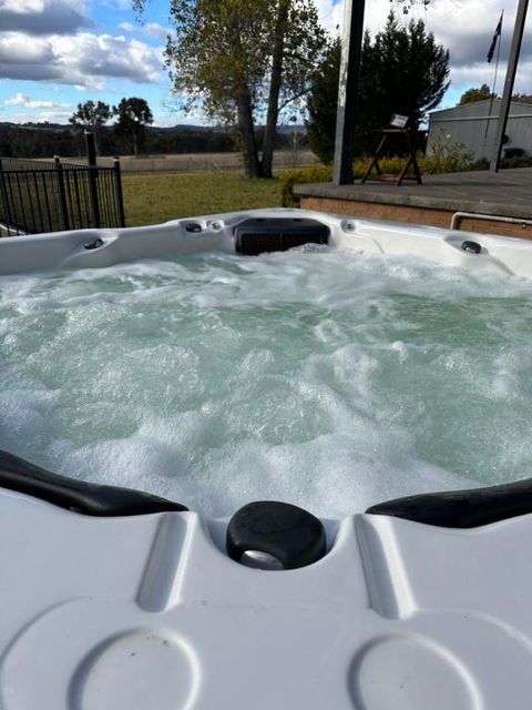 Mudgee Farm Stay - Mackay Tourism 1