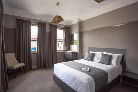 Nags Head Hotel - Mackay Tourism 0