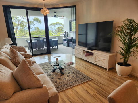 Nautilus Ocean Vista - Mackay Tourism 1
