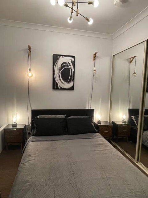 Neutral Bay Studio - Mackay Tourism 2