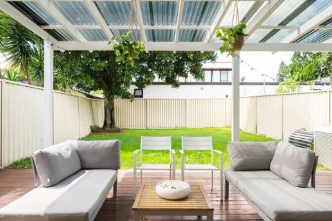 NEW Furnish, 3 Min SYD Airport, 1 Min Walk Beach - Mackay Tourism 0