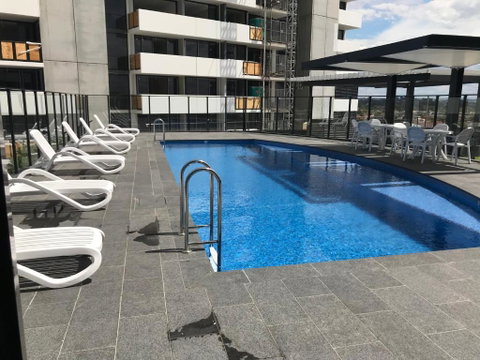New Luxurious Skyview 2Bedroom Apartment Liverpool - Mackay Tourism 2