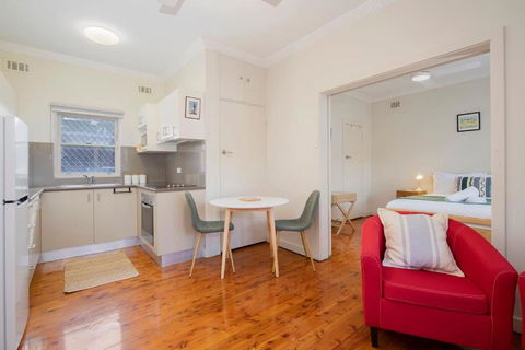 Newcastle Nook - Convenient Comforts In The CBD - Mackay Tourism 3