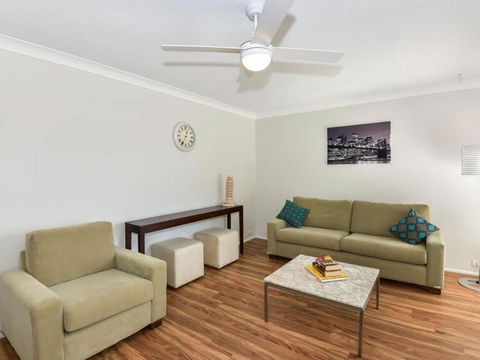 Noraville Summer House - Mackay Tourism 2