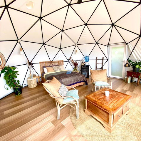 Noosa Water Element Dome - Breathtaking Views - Mackay Tourism 1