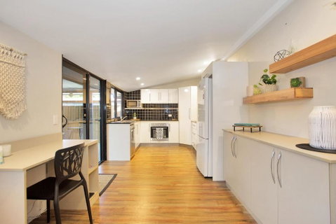 North Central Holiday Home - Mackay Tourism 0