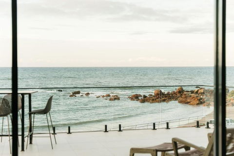 Novo Luxury Apartment Penguin Accommodation Itas - Mackay Tourism 2