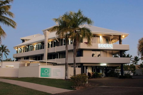 Ocean International Hotel - Mackay Tourism 0
