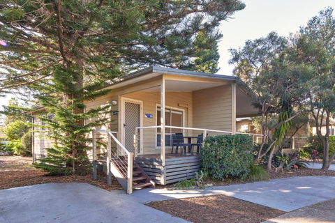 NRMA Sydney Lakeside Holiday Park - Mackay Tourism 1