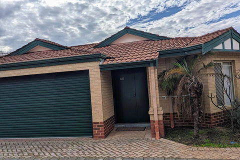 Ocean Villa - Mackay Tourism 3