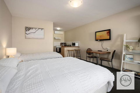 Oceanfront Oasis - Mackay Tourism 1