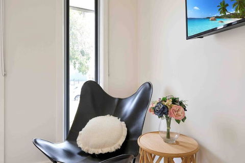OG Spa Retreat- 3 Bedroom, Spa, Central, Aircon - Mackay Tourism 3