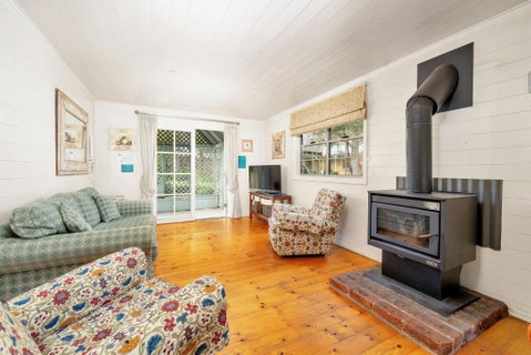 Orchard Cottage Alpine Southern Highlands - Mackay Tourism 1