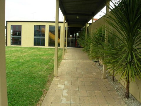 Overlander Hotel Motel - Mackay Tourism 2