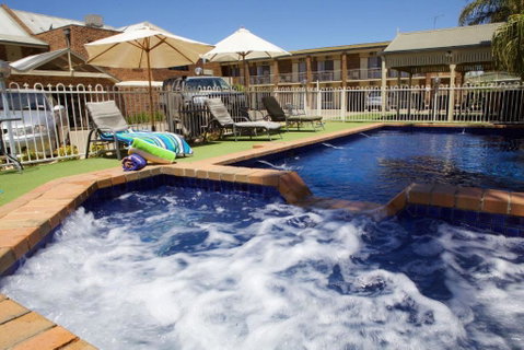 Paddlewheel Motel - Mackay Tourism 0