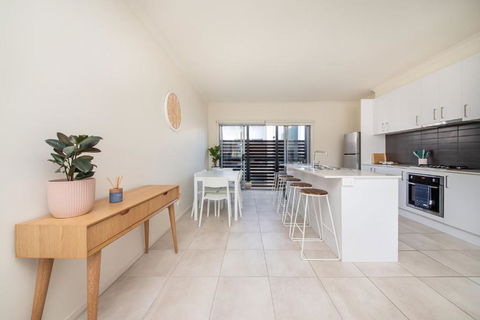 Page Seven By Property Mums - Mackay Tourism 1