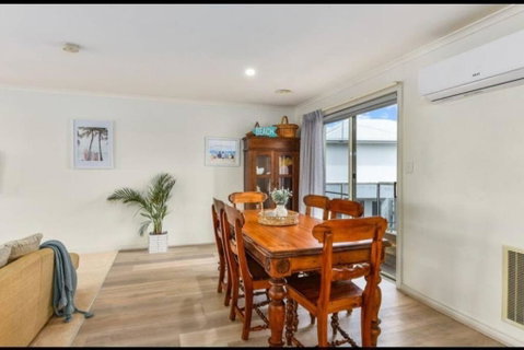 Panayil BeachHouse ! Stunning Ocean Views! - Mackay Tourism 3