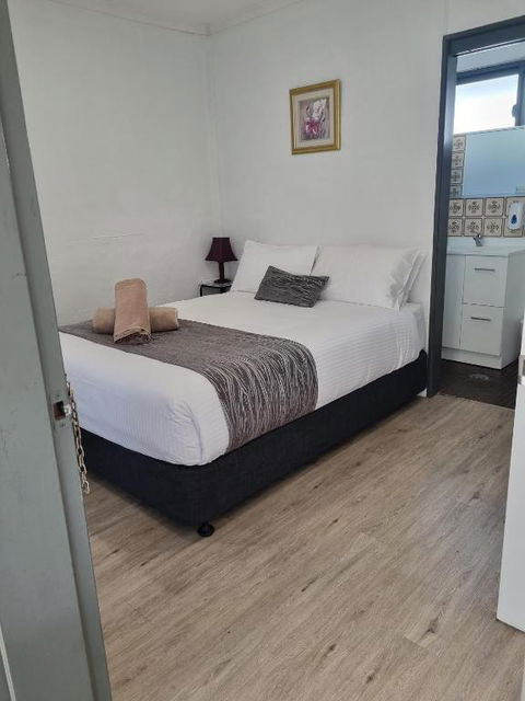 Parkes Federation Motel - Mackay Tourism 1