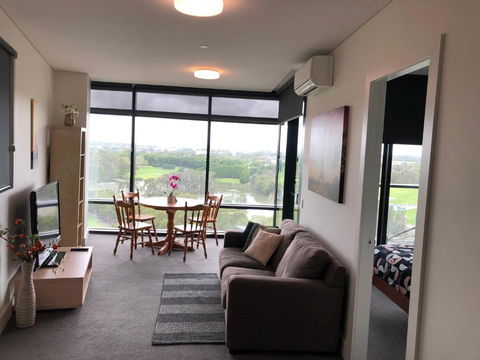Parkview Modern Apartment W Parking @ Olympic Park - Mackay Tourism 1