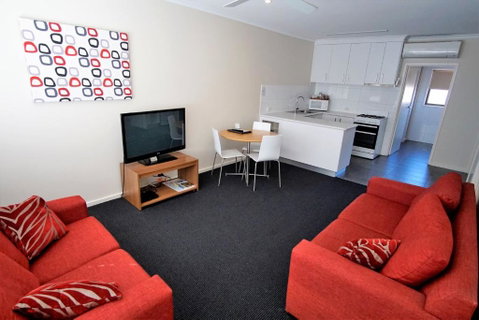 Parkview Motor Inn And Apartments - Mackay Tourism 3