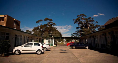 Parkville Motel - Mackay Tourism 1