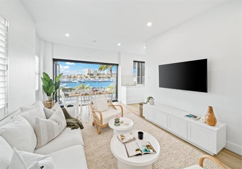 Peach At Palm View Collective - Mackay Tourism 0