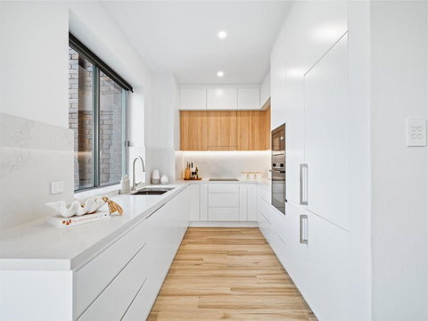 Peach At Palm View Collective - Mackay Tourism 1