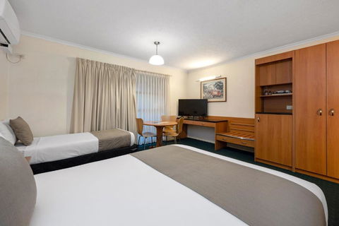 Pegasus Motor Inn And Serviced Apartments - Mackay Tourism 1