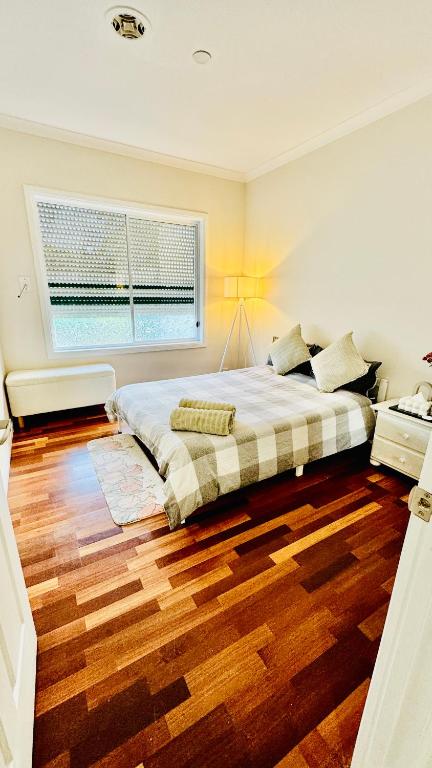 Perfect Peacefully Room In Melbourne - Mackay Tourism 3
