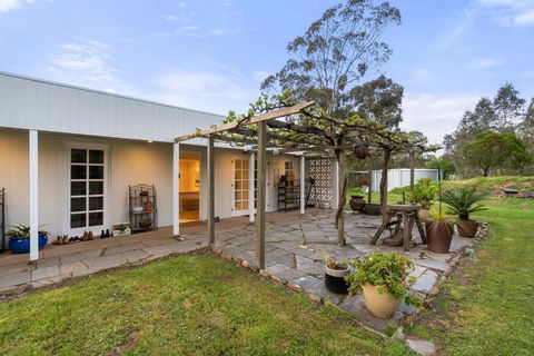 Piambong House - Mackay Tourism 1