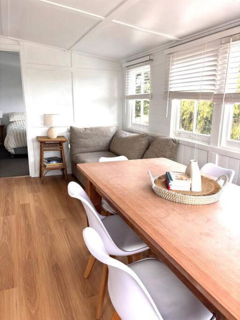 Pine Cottage - Mackay Tourism 1