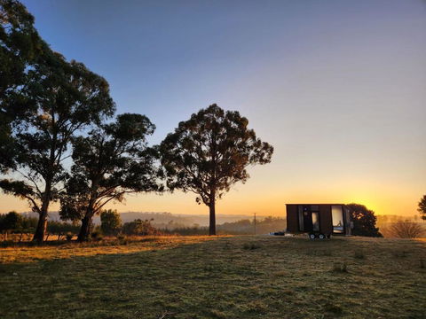 Pine Edge Heights By Tiny Away - Mackay Tourism 1