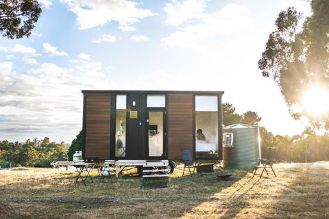 Pine Edge Heights By Tiny Away - Mackay Tourism 0