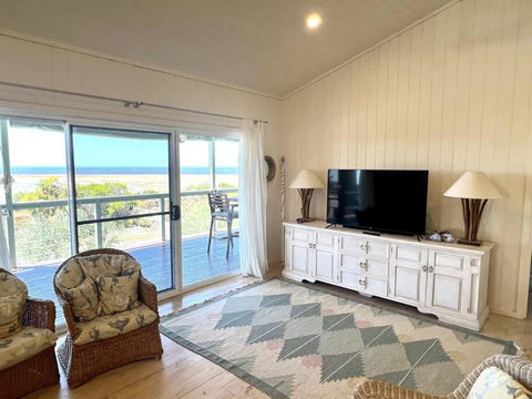 Pine Lodge - Mackay Tourism 3