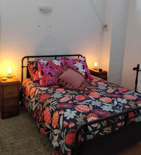 Pips On Mitchell - Beautiful Historic Apartment - Mackay Tourism 1