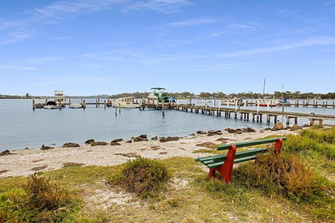 Plymouth - Mackay Tourism 2