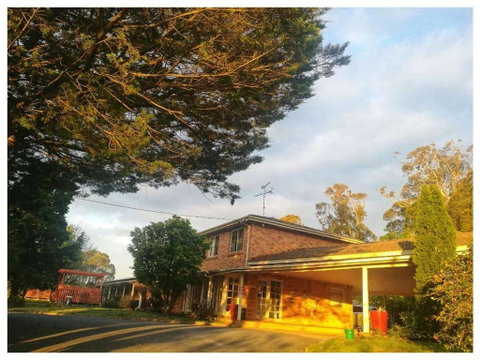 Poplars Inn Mittagong - Mackay Tourism 0