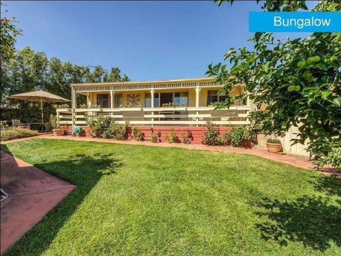 Portarlington Holiday Apartment - Mackay Tourism 1