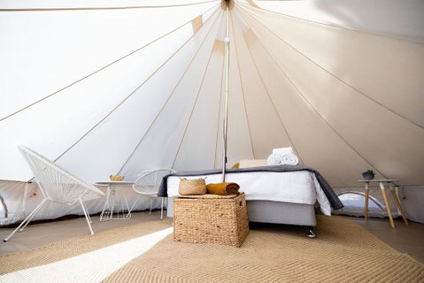 Pure Glamping Guilderton - Mackay Tourism 0