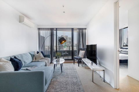 Premium Albert Park Grand Prix Apartment By Ready Set Host - Mackay Tourism 0