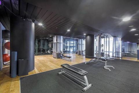 Premium Albert Park Grand Prix Apartment By Ready Set Host - Mackay Tourism 2