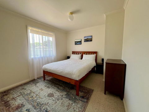 Promhills Cabins - Mackay Tourism 3
