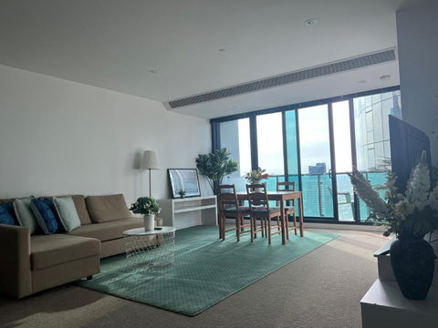 Quiet CBD 3b2b Apartment + Free Parking - Mackay Tourism 3