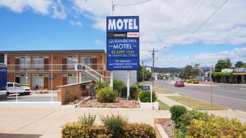 Queanbeyan Motel - Mackay Tourism 2