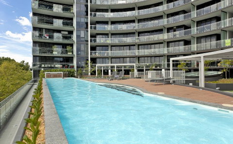 Astra Apartments Canberra - Manhattan - Mackay Tourism 0