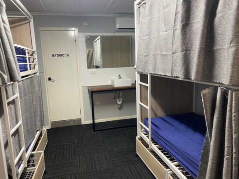 Aussie Dream Hostel - Mackay Tourism 2
